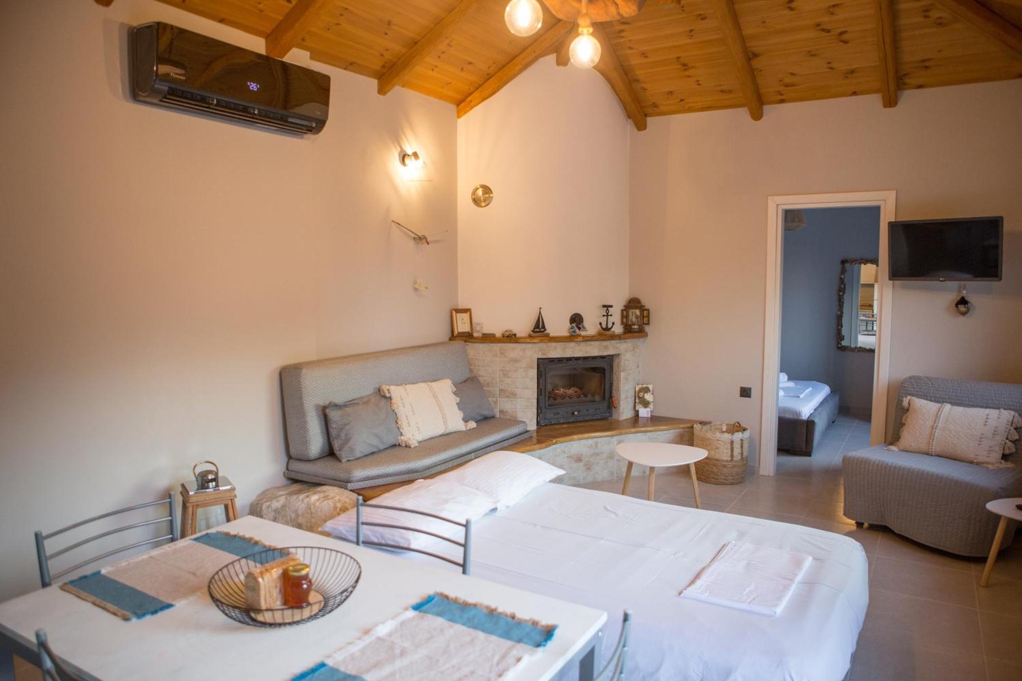 Holiday home Fofi's House